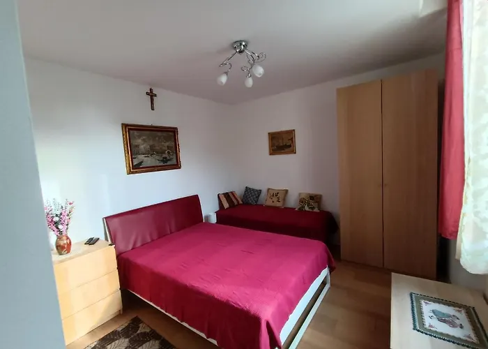 Casa *